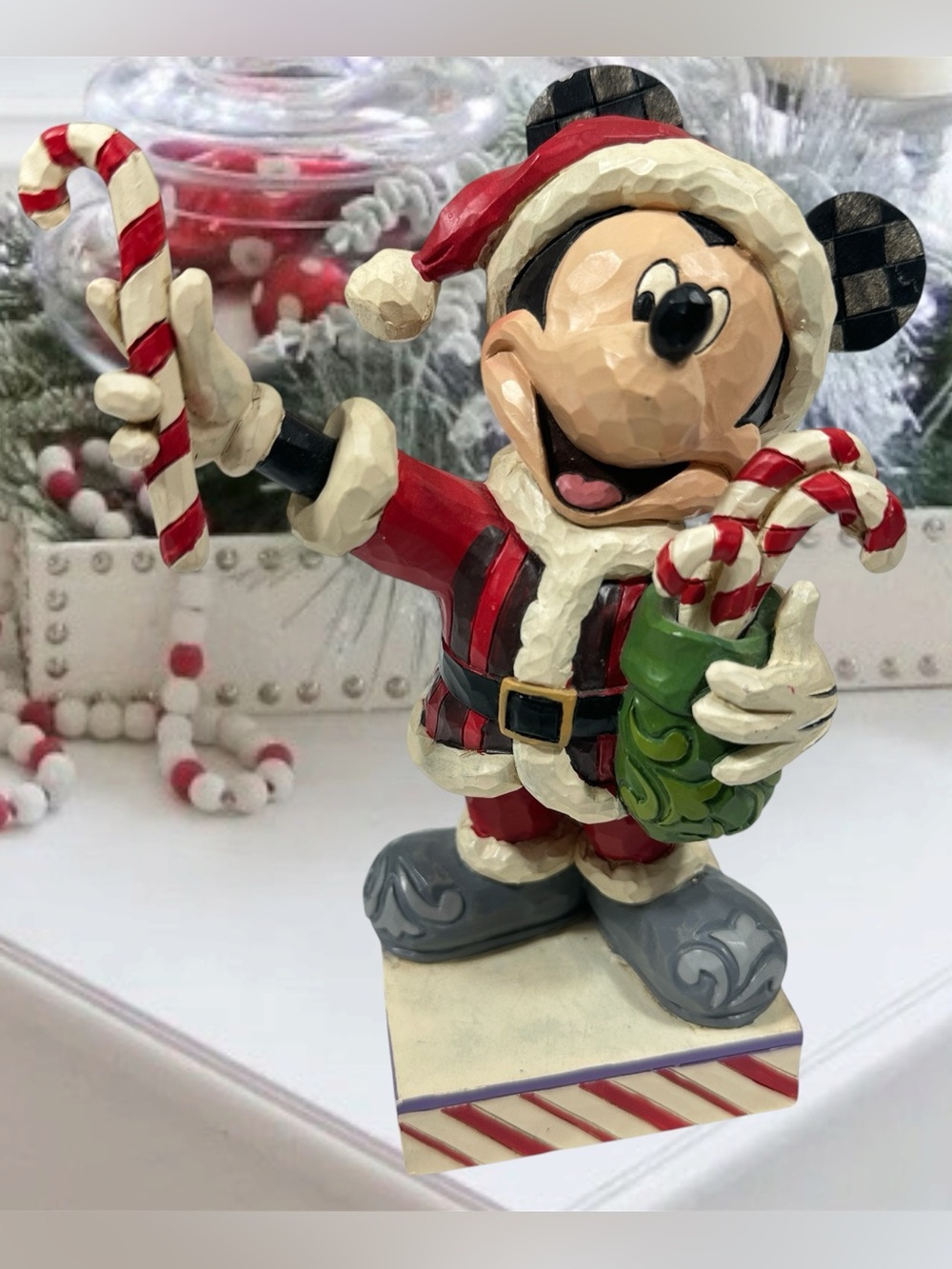 Jim Shore Disney Traditions Peppermint Surprise Santa Mickey Mouse Figurine
